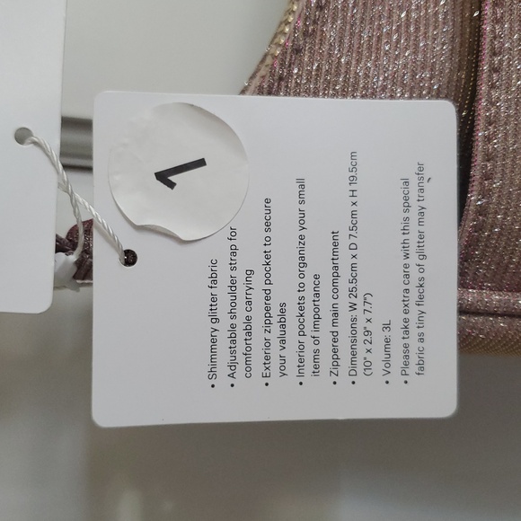 NWT Lululemon City Essentials Small Shoulder Bag Glittery Pink - Picture 4 of 5